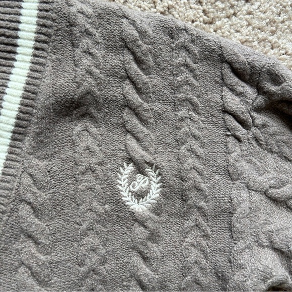 VS PINK Collegiate Cable-Knit Iced Coffee Oversized Cardigan NWT Small - Picture 7 of 10